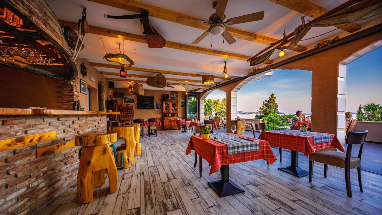 مْليني Boutique B&B Villa Carmen المظهر الخارجي الصورة