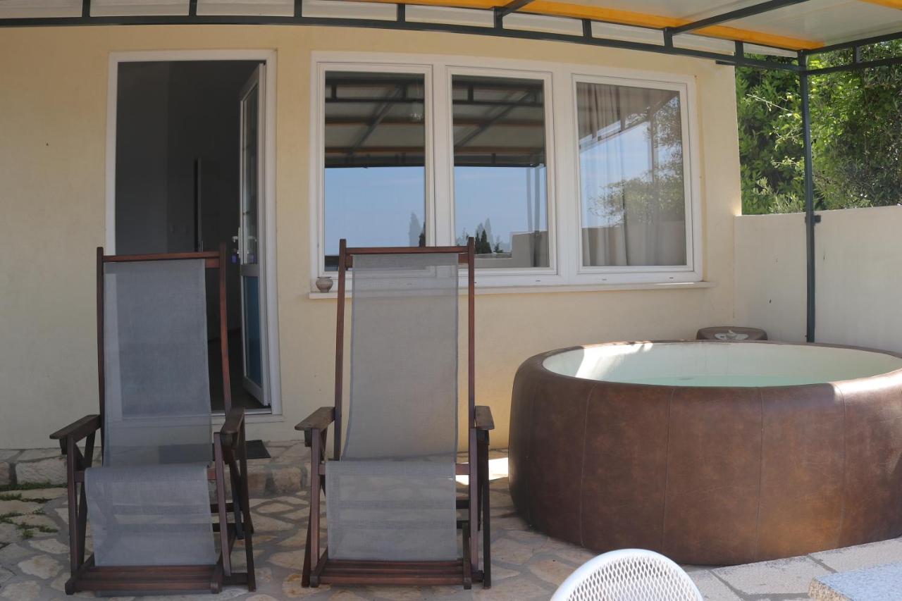 مْليني Boutique B&B Villa Carmen المظهر الخارجي الصورة