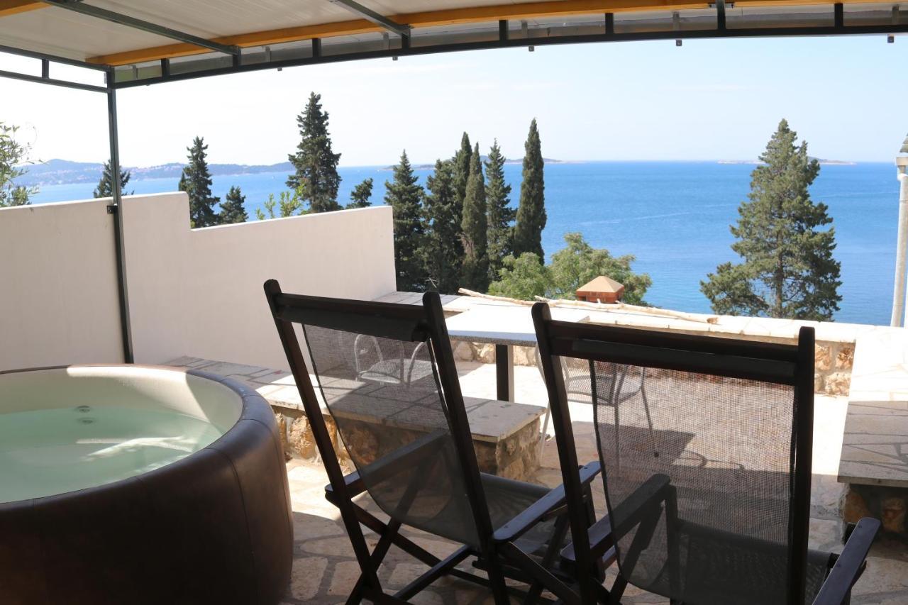 مْليني Boutique B&B Villa Carmen المظهر الخارجي الصورة
